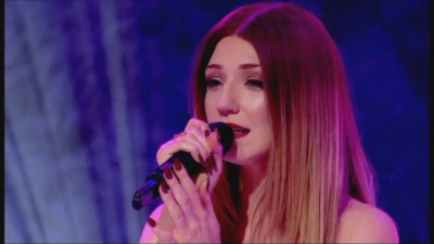 Girls_Aloud_-_Beautiful_Cause_You_Love_Me_28Live_Christmas_Top_of_the_Pops29_mp40169.jpg