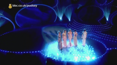 Girls_Aloud_-_Beautiful_Cause_You_Love_Me_-_Children_in_Need_2012_HD_mp40009.jpg