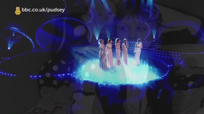 Girls_Aloud_-_Beautiful_Cause_You_Love_Me_-_Children_in_Need_2012_HD_mp40159.jpg