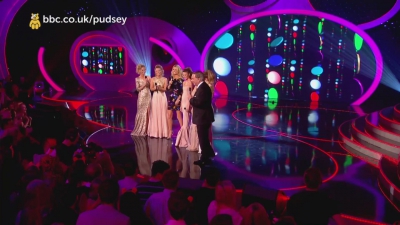Girls_Aloud_-_Beautiful_Cause_You_Love_Me_-_Children_in_Need_2012_HD_mp40419.jpg