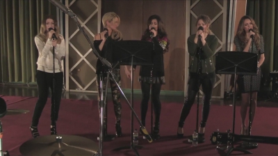 Girls_Aloud_-_Beneath_You_re_Beautiful_28Radio_1_Live_Lounge29_mp40078.jpg