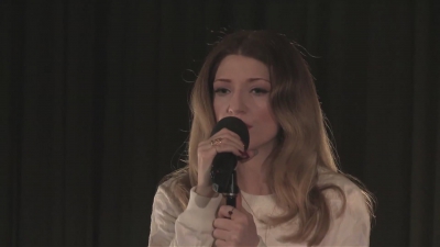 Girls_Aloud_-_Beneath_You_re_Beautiful_28Radio_1_Live_Lounge29_mp40080.jpg