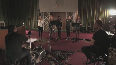 Girls_Aloud_-_Beneath_You_re_Beautiful_28Radio_1_Live_Lounge29_mp40094.jpg