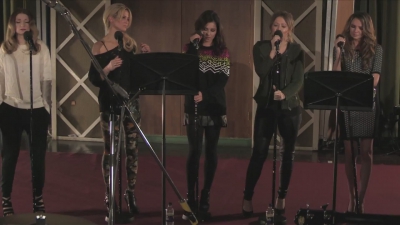 Girls_Aloud_-_Beneath_You_re_Beautiful_28Radio_1_Live_Lounge29_mp40123.jpg