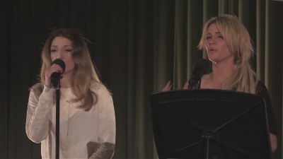 Girls_Aloud_-_Beneath_You_re_Beautiful_28Radio_1_Live_Lounge29_mp40253.jpg