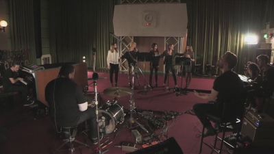 Girls_Aloud_-_Beneath_You_re_Beautiful_28Radio_1_Live_Lounge29_mp40271.jpg