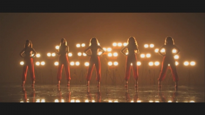 Girls_Aloud_-_Something_New_28Behind_The_Scenes29_mp40016.jpg