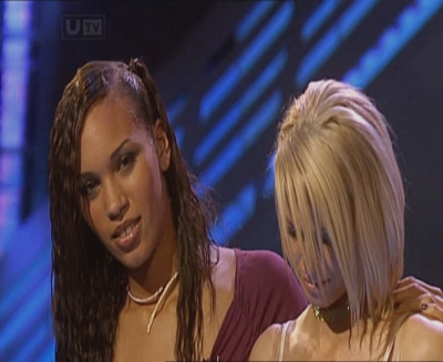 Girls_Aloud_-_Ten_Years_At_The_Top_-_15_12_2012_mpg0565.jpg