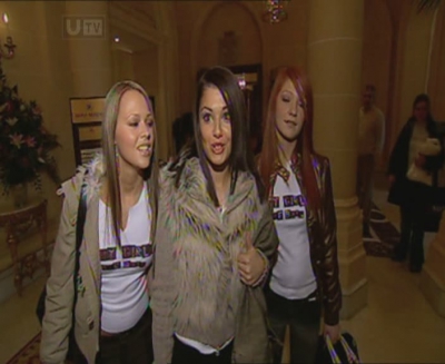 Girls_Aloud_-_Ten_Years_At_The_Top_-_15_12_2012_mpg0737.jpg
