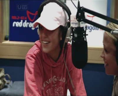 Girls_Aloud_-_Ten_Years_At_The_Top_-_15_12_2012_mpg0753.jpg