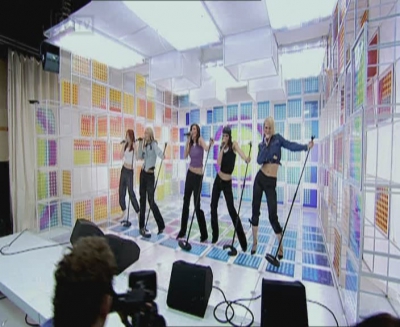 Girls_Aloud_-_Ten_Years_At_The_Top_-_15_12_2012_mpg0760.jpg