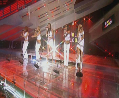 Girls_Aloud_-_Ten_Years_At_The_Top_-_15_12_2012_mpg0823.jpg
