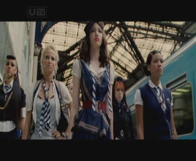 Girls_Aloud_-_Ten_Years_At_The_Top_-_15_12_2012_mpg1730.jpg