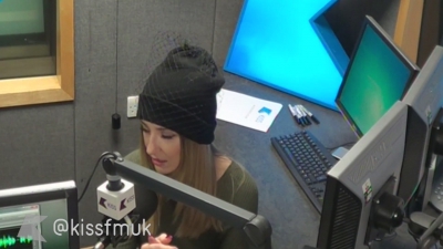Girls_Aloud_talk_to_KISS_FM_cherylcole_ru_mp40241.jpg