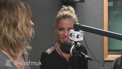 Girls_Aloud_talk_to_KISS_FM_cherylcole_ru_mp40518.jpg