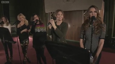 Girls_Aloud_Love_Machine_BBC_Radio_1_Live_Lounge_2012_mp40007.jpg