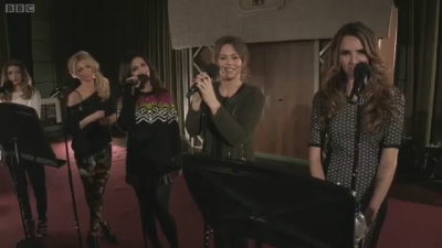 Girls_Aloud_Love_Machine_BBC_Radio_1_Live_Lounge_2012_mp40008.jpg