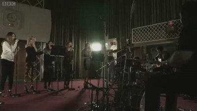 Girls_Aloud_Love_Machine_BBC_Radio_1_Live_Lounge_2012_mp40061.jpg
