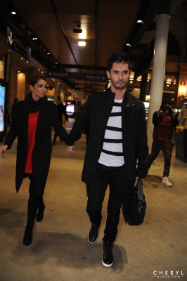 Arriving_at_the_Gare_du_Nord_Railway_Station_29_01_15_283429.jpg