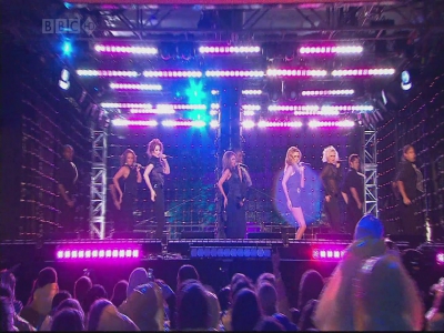Girls_Aloud___Something_Kinda_Ooh_1920x1080_mkv0074.jpg