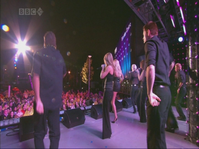 Girls_Aloud___Something_Kinda_Ooh_1920x1080_mkv0160.jpg