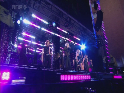 Girls_Aloud___Something_Kinda_Ooh_1920x1080_mkv0168.jpg