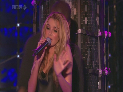 Girls_Aloud___Something_Kinda_Ooh_1920x1080_mkv0216.jpg
