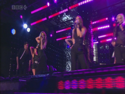 Girls_Aloud___Something_Kinda_Ooh_1920x1080_mkv0261.jpg