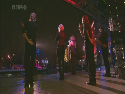 Girls_Aloud___Something_Kinda_Ooh_1920x1080_mkv0284.jpg