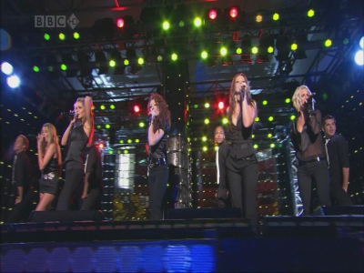 Girls_Aloud___Something_Kinda_Ooh_1920x1080_mkv0348.jpg