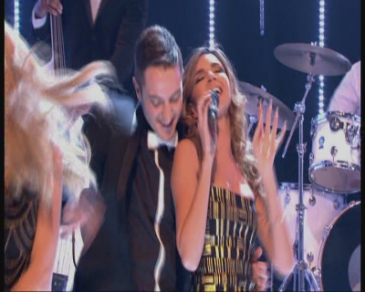 Girls_Aloud_-_Love_Machine_-_Graham_Norton_Show_-_14th_Dec_12-snoop-GAM-_mpg0215.jpg