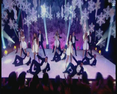 Girls_Aloud_-_Something_New_-_TOTP_New_Years_Eve_-_31st_Dec_12_-snoop-GAM-_mpg0092.jpg