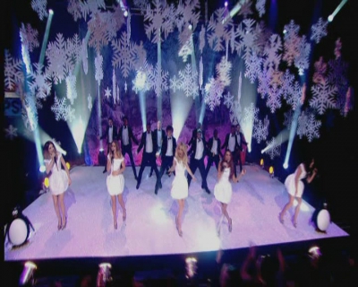 Girls_Aloud_-_Something_New_-_TOTP_New_Years_Eve_-_31st_Dec_12_-snoop-GAM-_mpg0144.jpg