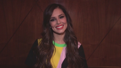 Win_a_Styling_Session_with_Cheryl_mp40021.jpg