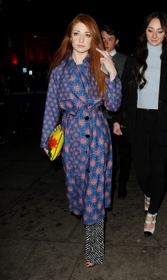 Nicola_Outside_House_Of_Holland_Show_-_LFW_21_02_15_281529.jpg