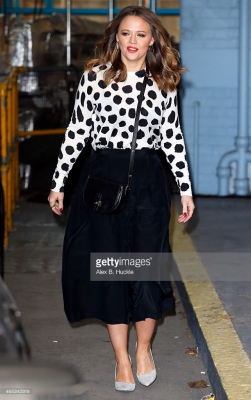 Kimberley_Walsh_seen_leaving_the_ITV_Studios_after_an_appearance_on__This_Morning__06_03_15_281229.jpg