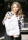 Kimberley_Walsh_Seen_leaving_the_ITV_studios_in_London_06_03_15_284129.jpg