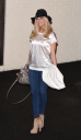 Имя файла=Sarah_Harding_-_Leaving_X_Factor_08_11_14_281729.jpg
Размер файла=1691КБ
Размеры=1984x3392
Дата=Март 09, 2015 Sarah_Harding_-_Leaving_X_Factor_08_11_14_281729.jpg