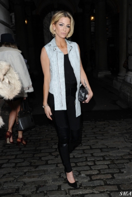 Sarah_Harding_Arriving_and_leaving_LFW_20_02_15_2814729.JPG