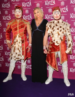Sarah_Harding_at_Kooza_press_night_06_01_15_2813229.jpg