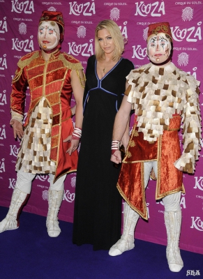 Sarah_Harding_at_Kooza_press_night_06_01_15_2814429.jpg