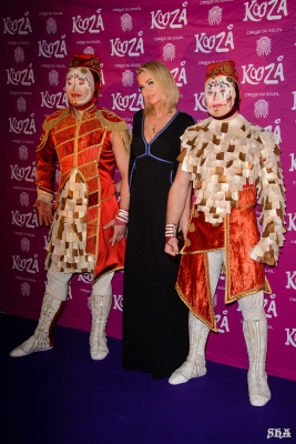 Sarah_Harding_at_Kooza_press_night_06_01_15_284629.jpg