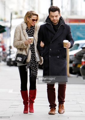 Sarah_Harding_is_pictured_out_for_the_first_time_with_her_new_boyfriend_28_02_15_28129.jpg