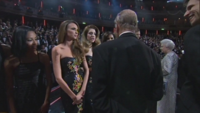 Queen_meets_One_Direction_and_Girls_Aloud_at_The_Royal_Variety_Performance_mp40167.jpg