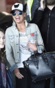 Sarah_visit_the_Coronation_street_studios_before_she_starts_filming_next_month_08_04_15_28829.jpg