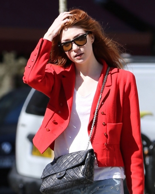 Nicola_Out_In_London_14_04_15_281029.jpg