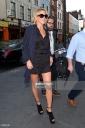 Sarah_Harding_-_Arriving_at_the_M_M_Election_14_04_15_286629.jpg