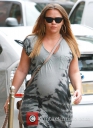 Имя файла=Kimberley_Walsh_seen_parking_her_Range_Rover_while_out_and_about_in_London_-_London_United_Kingdom_12_08_14_28229.jpg
Размер файла=184КБ
Размеры=500x683
Дата=Апр 26, 2015 Kimberley_Walsh_seen_parking_her_Range_Rover_while_out_and_about_in_London_-_London_United_Kingdom_12_08_14_28229.jpg