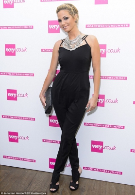 Sarah_Harding_-_Very_Summer_party_29_04_15_281529.jpg