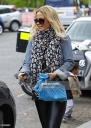 Sarah_Harding_is_pictured_at_a_local_pet_shop_in_Primrose_Hill_07_05_15_281929.jpg